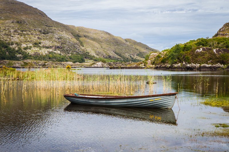 Anchored near Killarney County Kerry.jpg