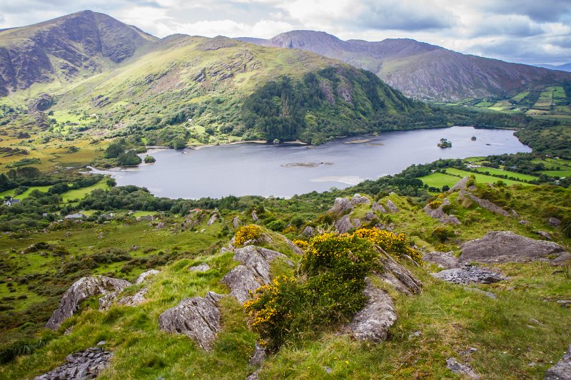 Glanmore Lake from the Healy Pass, County Kerry.jpg