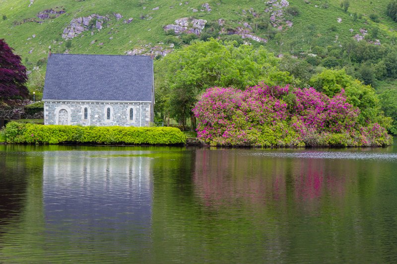 St. Finbarr's Oratory, Gougane Barra, County Cork.jpg